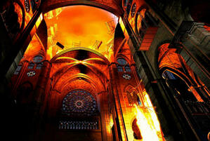 Фотография VR-квеста Save Notre-Dame on Fire от компании Shooters (Фото 1)
